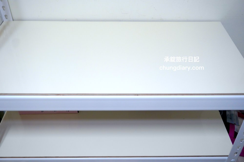 開放式衣櫃推薦【空間特工】工業風「雪皓白」簡約設計，免螺絲角鋼開放式衣櫃、衣架、玄關衣帽架，還有提供十年保固！