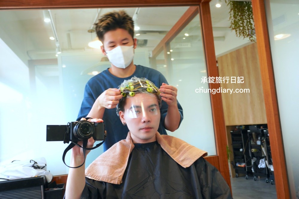 中山站燙髮推薦【台北馬克髮型設計師】採一人服務預約制！男生髮型「日系羊毛卷」，居家好整理の復古不敗款。