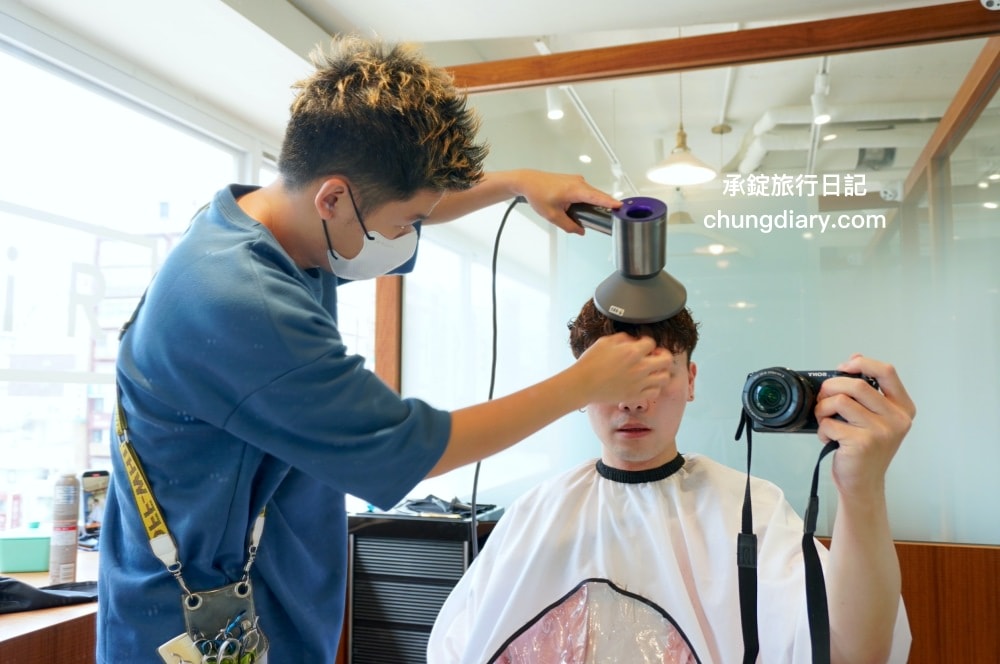 中山站燙髮推薦【台北馬克髮型設計師】採一人服務預約制！男生髮型「日系羊毛卷」，居家好整理の復古不敗款。