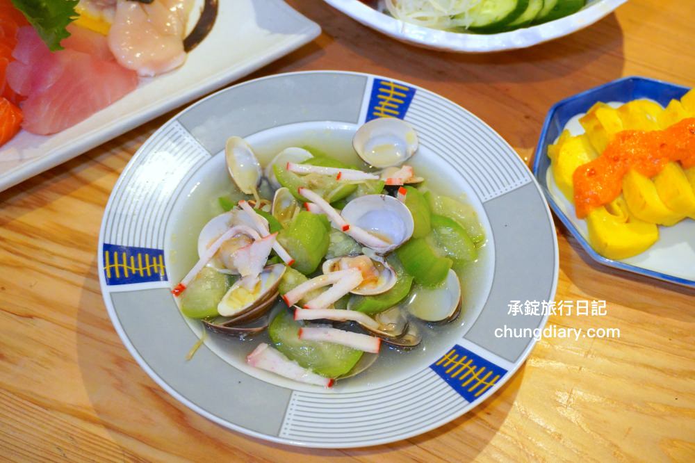 台中太平【九屋太平の聚客所】平價日式料理專賣店推薦！生魚片刺身、握壽司、手捲、串燒、丼飯、生食丼、揚物…等超多選擇。