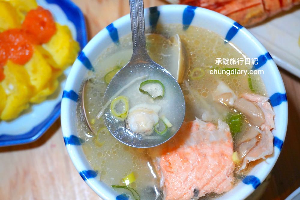 台中太平【九屋太平の聚客所】平價日式料理專賣店推薦！生魚片刺身、握壽司、手捲、串燒、丼飯、生食丼、揚物…等超多選擇。