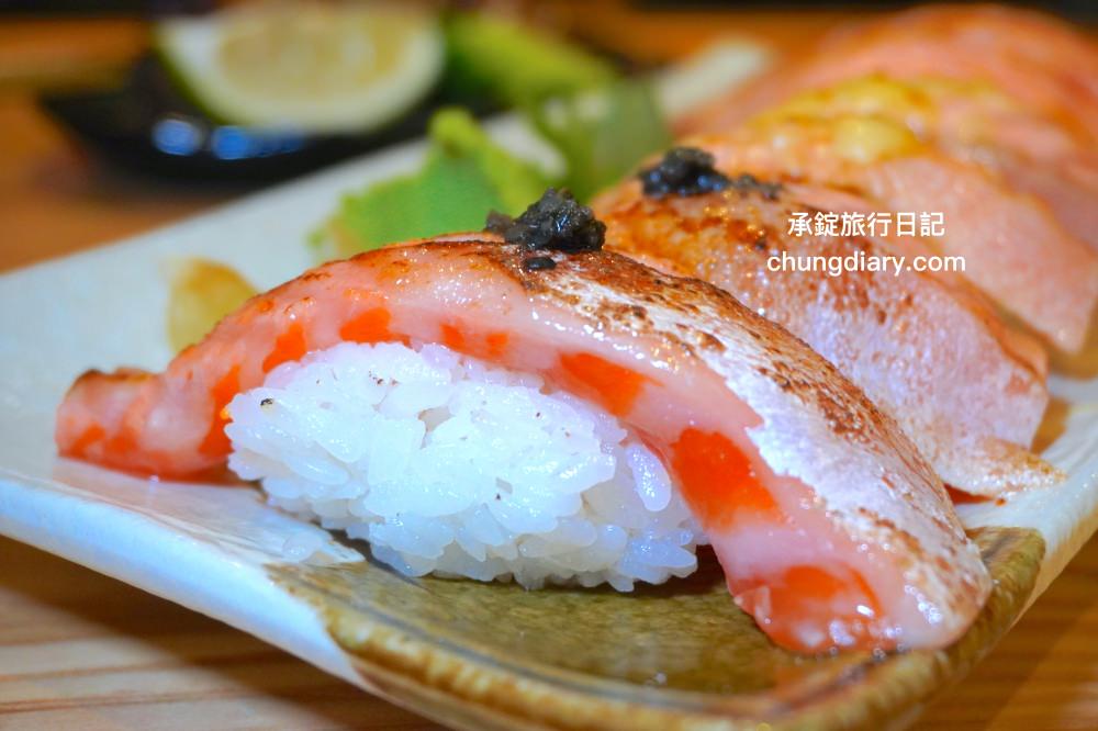 台中太平【九屋太平の聚客所】平價日式料理專賣店推薦！生魚片刺身、握壽司、手捲、串燒、丼飯、生食丼、揚物…等超多選擇。