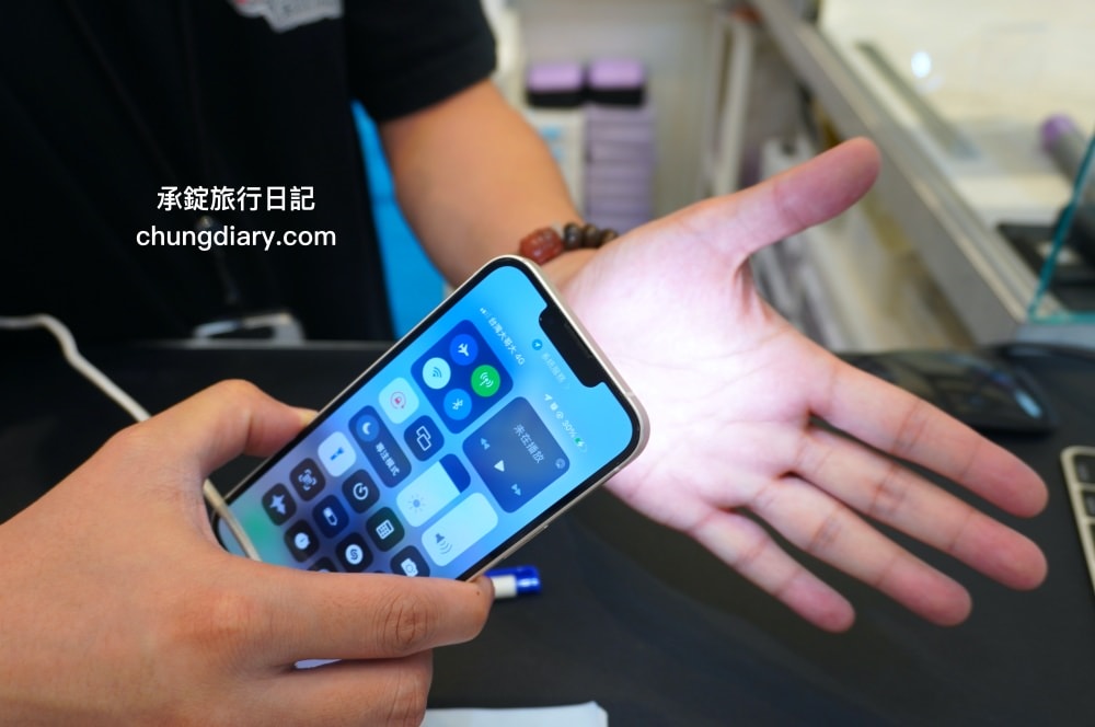 iPhone原廠電池來這換最安心!「保衛站」Apple原廠零件獨立維修中心 (IRP),首創6個月保固、60分鐘快速維修。 - 第17張圖 iPhone原廠電池來這換最安心!「保衛站」Apple原廠零件獨立維修中心 (IRP),首創6個月保固、60分鐘快速維修。