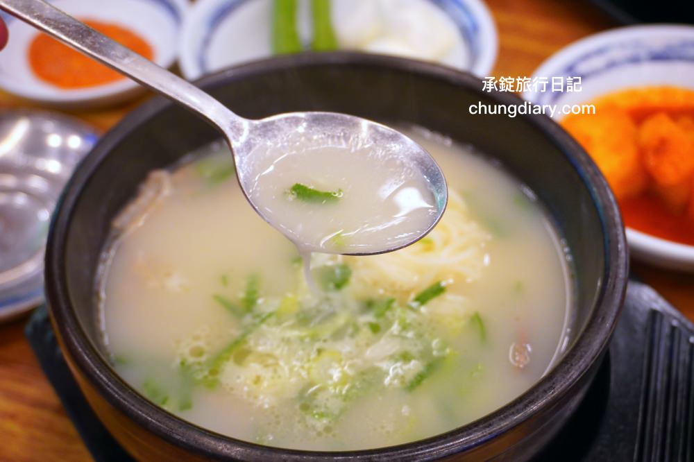 南浦洞美食【南浦雪濃湯 남포설렁탕】24小時營業！紅眼班機到釜山就吃這一家。