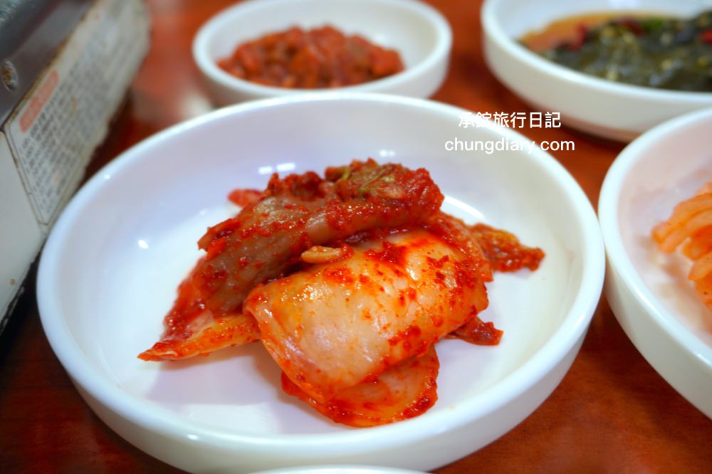 南浦洞美食【大海家 바다집】白鍾元推薦餐廳，隱藏在巷弄釜山50年老店！招牌必點「水中火鍋수중전골」章魚、蝦、蛤蜊、貝類、海鮮…辣海鮮火鍋。