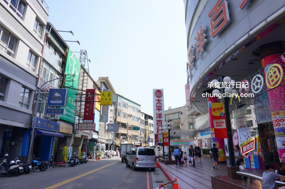 2度C Ni Guo 豐原店|台中手工千層蛋糕專賣!8吋綜合千層 (隨機六種口味)、爆漿海鹽奶蓋蛋糕,內層乳酪餡流心,香濃鹹甜不膩口的好滋味。 - 第2張圖 2度C Ni Guo 豐原店|台中手工千層蛋糕專賣!8吋綜合千層 (隨機六種口味)、爆漿海鹽奶蓋蛋糕,內層乳酪餡流心,香濃鹹甜不膩口的好滋味。