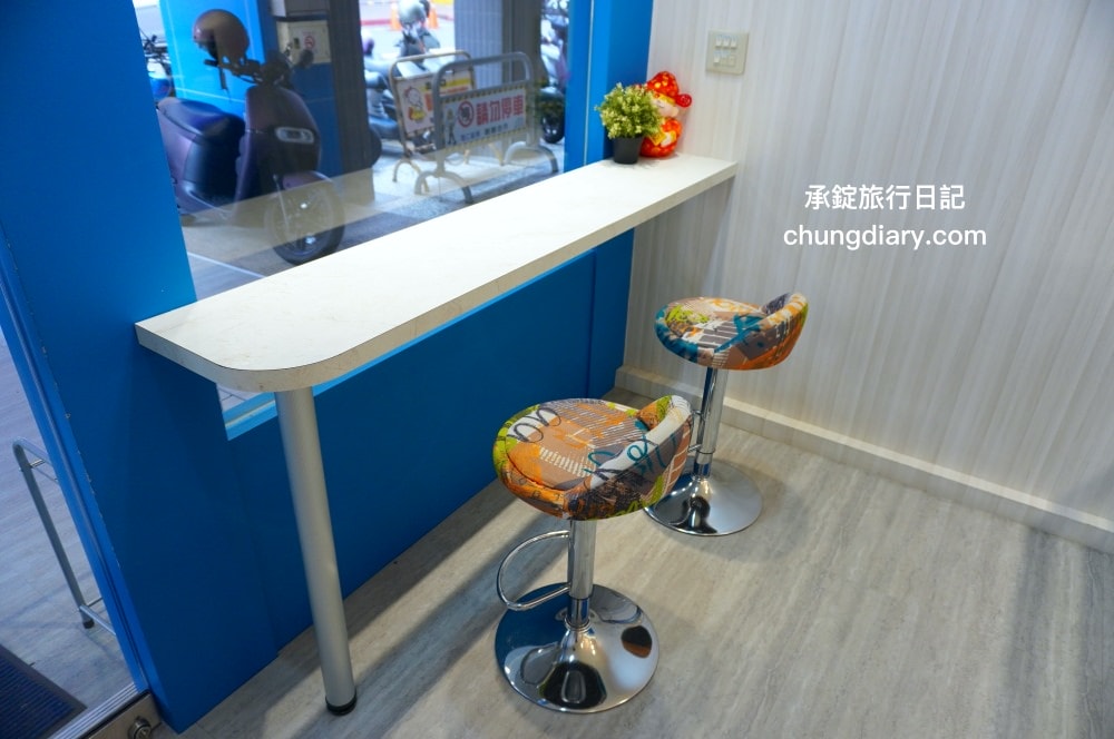 2度C Ni Guo 豐原店|台中手工千層蛋糕專賣!8吋綜合千層 (隨機六種口味)、爆漿海鹽奶蓋蛋糕,內層乳酪餡流心,香濃鹹甜不膩口的好滋味。 - 第8張圖 2度C Ni Guo 豐原店|台中手工千層蛋糕專賣!8吋綜合千層 (隨機六種口味)、爆漿海鹽奶蓋蛋糕,內層乳酪餡流心,香濃鹹甜不膩口的好滋味。