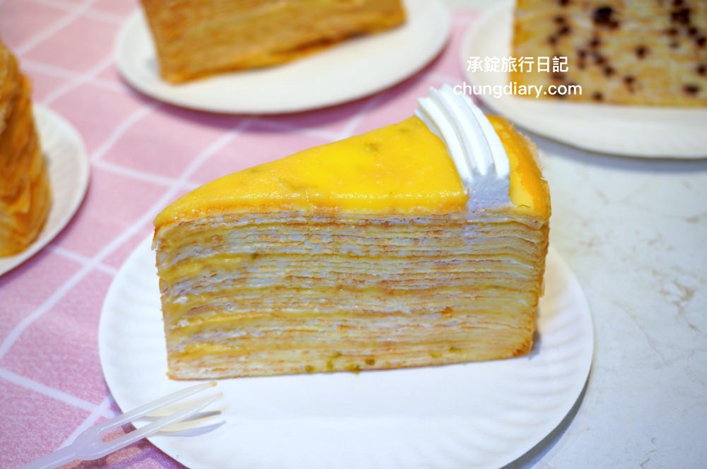 2度C Ni Guo 豐原店|台中手工千層蛋糕專賣!8吋綜合千層 (隨機六種口味)、爆漿海鹽奶蓋蛋糕,內層乳酪餡流心,香濃鹹甜不膩口的好滋味。 - 第17張圖 2度C Ni Guo 豐原店|台中手工千層蛋糕專賣!8吋綜合千層 (隨機六種口味)、爆漿海鹽奶蓋蛋糕,內層乳酪餡流心,香濃鹹甜不膩口的好滋味。