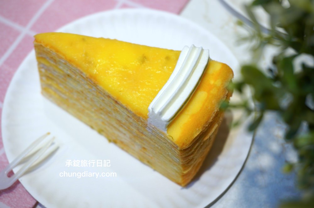 2度C Ni Guo 豐原店|台中手工千層蛋糕專賣!8吋綜合千層 (隨機六種口味)、爆漿海鹽奶蓋蛋糕,內層乳酪餡流心,香濃鹹甜不膩口的好滋味。 - 第18張圖 2度C Ni Guo 豐原店|台中手工千層蛋糕專賣!8吋綜合千層 (隨機六種口味)、爆漿海鹽奶蓋蛋糕,內層乳酪餡流心,香濃鹹甜不膩口的好滋味。