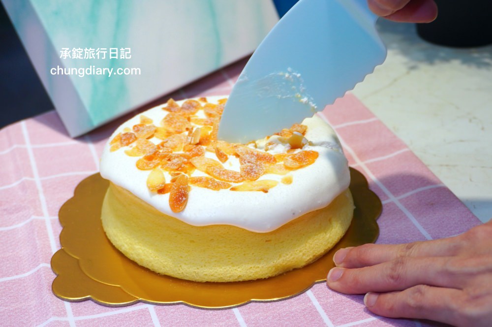 2度C Ni Guo 豐原店|台中手工千層蛋糕專賣!8吋綜合千層 (隨機六種口味)、爆漿海鹽奶蓋蛋糕,內層乳酪餡流心,香濃鹹甜不膩口的好滋味。 - 第26張圖 2度C Ni Guo 豐原店|台中手工千層蛋糕專賣!8吋綜合千層 (隨機六種口味)、爆漿海鹽奶蓋蛋糕,內層乳酪餡流心,香濃鹹甜不膩口的好滋味。