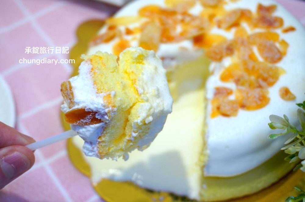 2度C Ni Guo 豐原店|台中手工千層蛋糕專賣!8吋綜合千層 (隨機六種口味)、爆漿海鹽奶蓋蛋糕,內層乳酪餡流心,香濃鹹甜不膩口的好滋味。 - 第32張圖 2度C Ni Guo 豐原店|台中手工千層蛋糕專賣!8吋綜合千層 (隨機六種口味)、爆漿海鹽奶蓋蛋糕,內層乳酪餡流心,香濃鹹甜不膩口的好滋味。