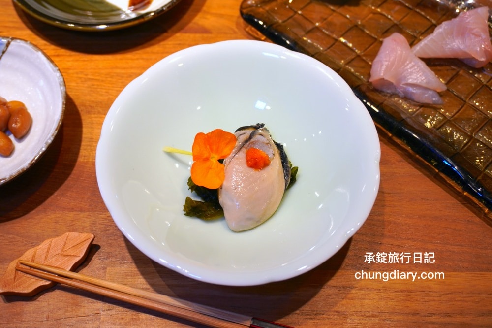 台中大雅無菜單日料【味市お料理】平日中午只要1000元!以新鮮漁獲、海鮮、生魚片刺身為主題,採預約制の日本料理專賣店。 - 第13張圖 台中大雅無菜單日料【味市お料理】平日中午只要1000元!以新鮮漁獲、海鮮、生魚片刺身為主題,採預約制の日本料理專賣店。
