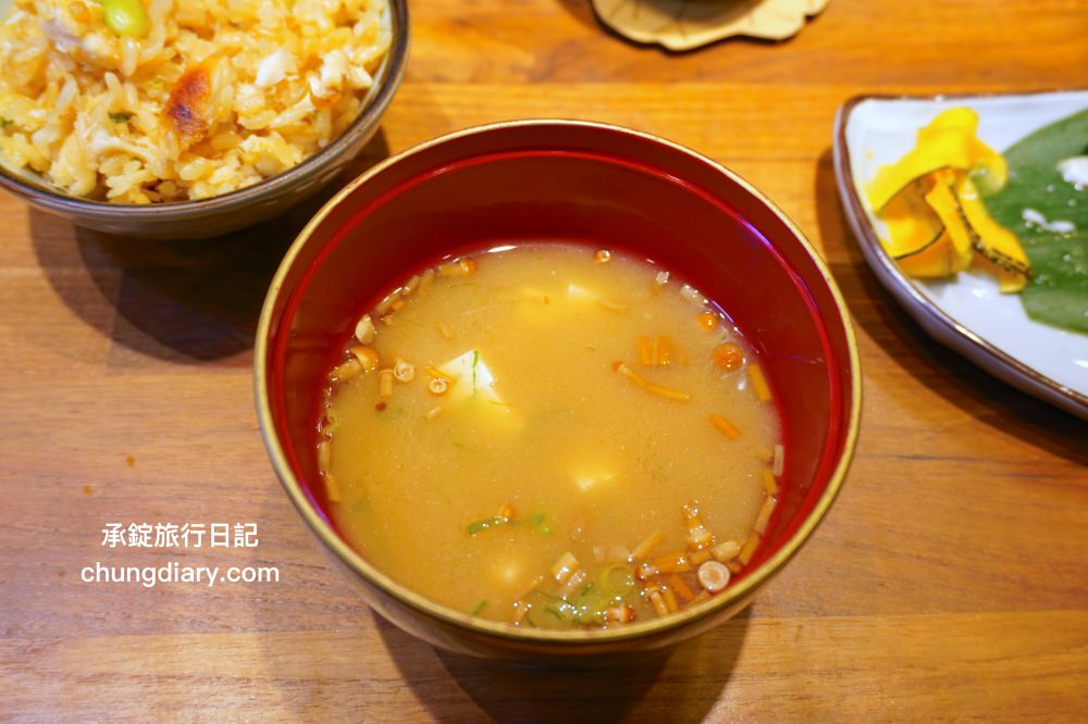 台中大雅無菜單日料【味市お料理】平日中午只要1000元!以新鮮漁獲、海鮮、生魚片刺身為主題,採預約制の日本料理專賣店。 - 第33張圖 台中大雅無菜單日料【味市お料理】平日中午只要1000元!以新鮮漁獲、海鮮、生魚片刺身為主題,採預約制の日本料理專賣店。