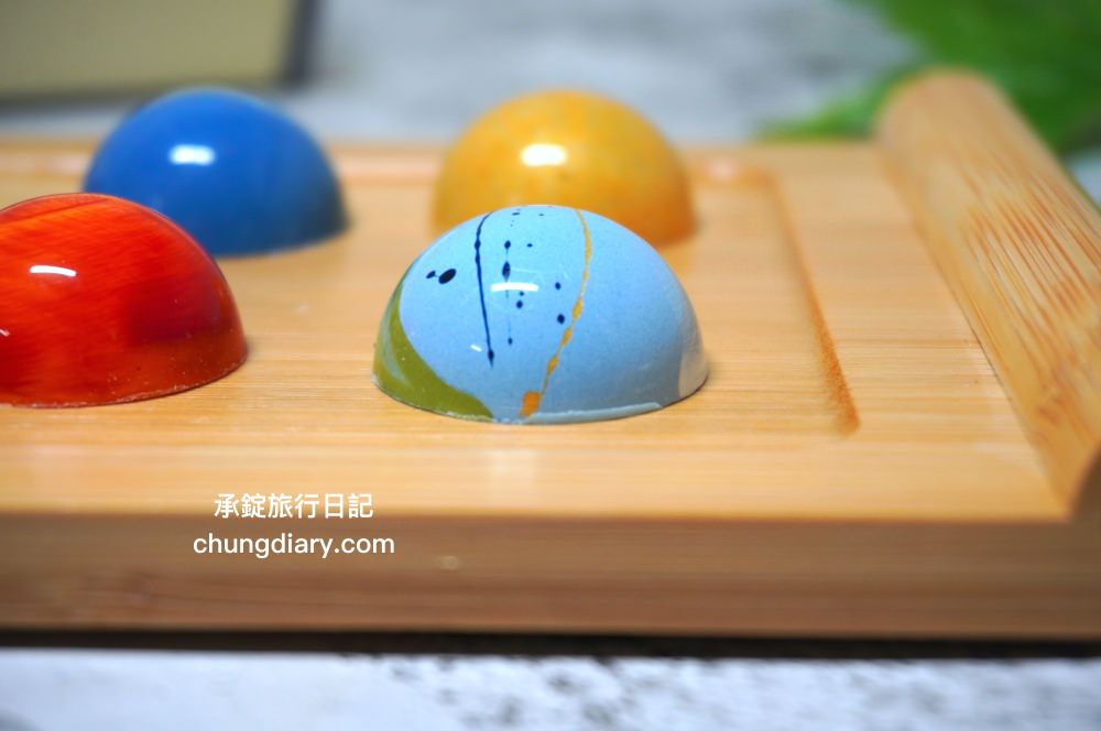 Cona’s妮娜巧克力｜世界巧克力大賽認證！台灣手工巧克力，夢幻星座巧克力禮盒、爆漿夾心內餡巧克力、乾果/堅果巧克力、跳跳糖巧克力系列。
