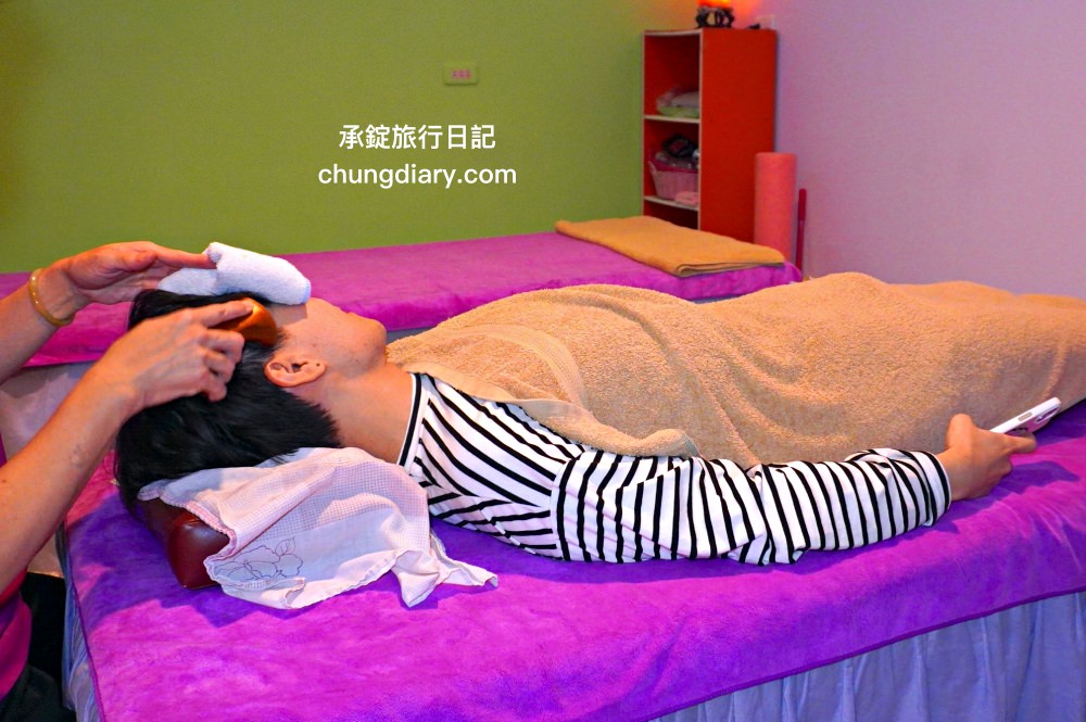 屏東火車站附近【菘足體養生館】高CP值按摩店推薦！肩頸舒筋、腳底按摩、精油舒筋、全身指壓、拔罐刮痧、足體按摩、傳統整復推拿。