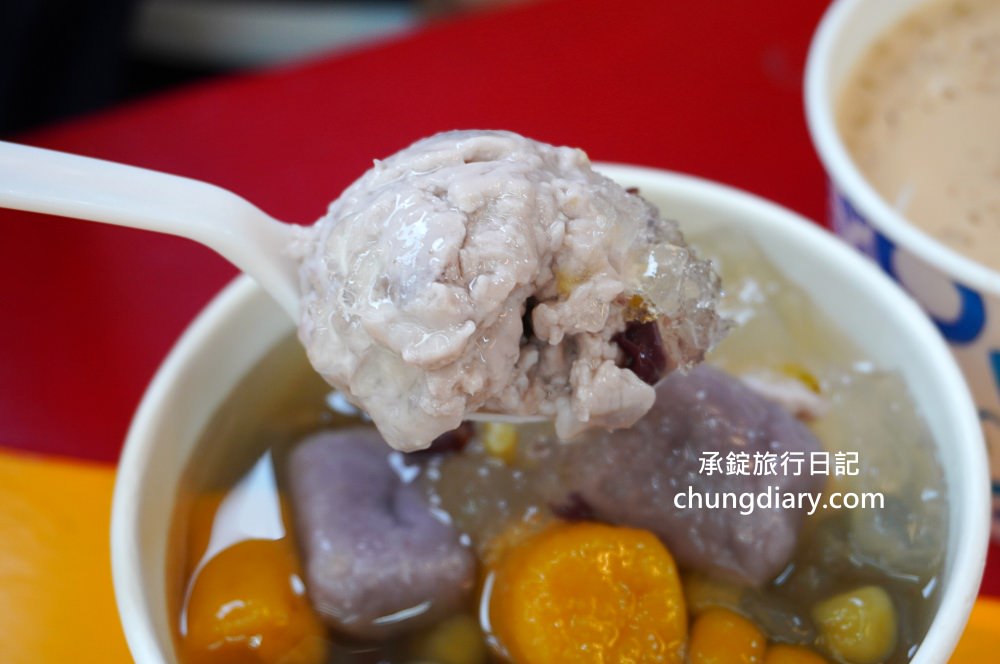 新北萬里【典芋長地瓜圓】招牌芋泥地瓜芋頭圓，當地特色：石花凍、奶茶、紅豆湯、桂圓燒仙草，多款湯底可挑選！鄰近~野柳地質公園、野柳海洋世界。