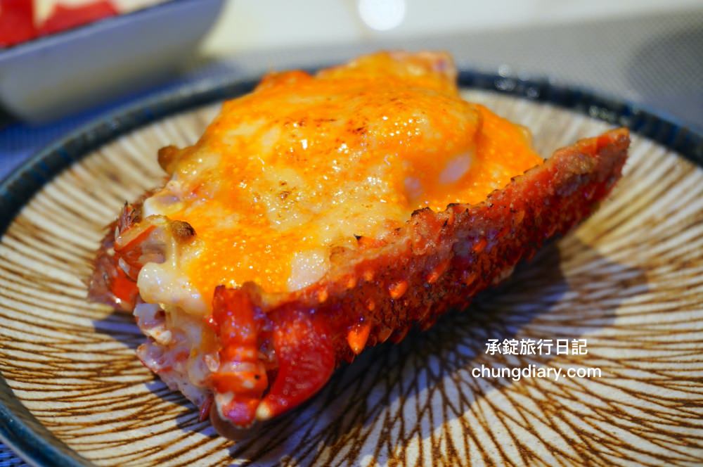 明水然・樂 新竹林森店｜新竹火車站正對面，幾乎0負評的無菜單鐵板燒，採預約制！野生活龍蝦、日本A5和牛、和牛漢堡、北海道生食級干貝…等海陸大餐，來自台北一位難求的爆紅鐵板燒品牌。