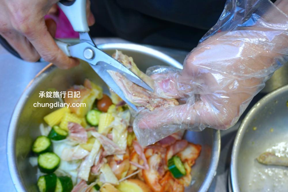 台中太平小吃【木子李鹽水雞】文青風手提輕食餐盒！去骨雞胸肉、大雞腿！冷滷味、涼拌小菜、內臟類、季節水果…超多選擇。