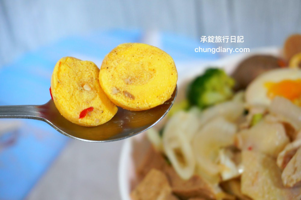 台中太平小吃【木子李鹽水雞】文青風手提輕食餐盒！去骨雞胸肉、大雞腿！冷滷味、涼拌小菜、內臟類、季節水果…超多選擇。