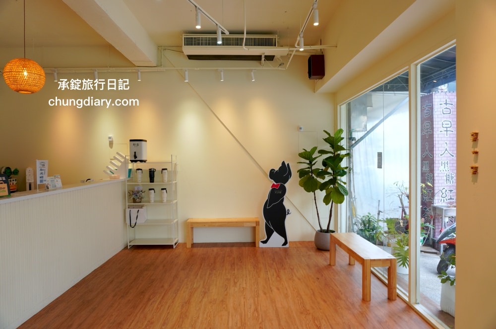 杉盒便當製所台中大里店|大里大明路便當店推薦,人氣必點:蔥油海南雞、究好戰斧豬排 (去骨)、黑胡椒骰牛!文青風木製餐盒,辦公室最愛的木盒便當。 - 第5張圖 杉盒便當製所台中大里店|大里大明路便當店推薦,人氣必點:蔥油海南雞、究好戰斧豬排 (去骨)、黑胡椒骰牛!文青風木製餐盒,辦公室最愛的木盒便當。