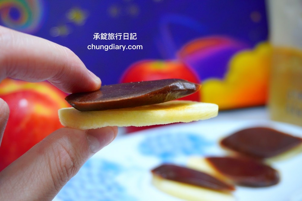 宅配團購美食【東港蔡家古早厝櫻花蝦】來自屏東海港的美味，東港三寶「櫻花蝦」、「一口吃烏魚子」美味又方便！