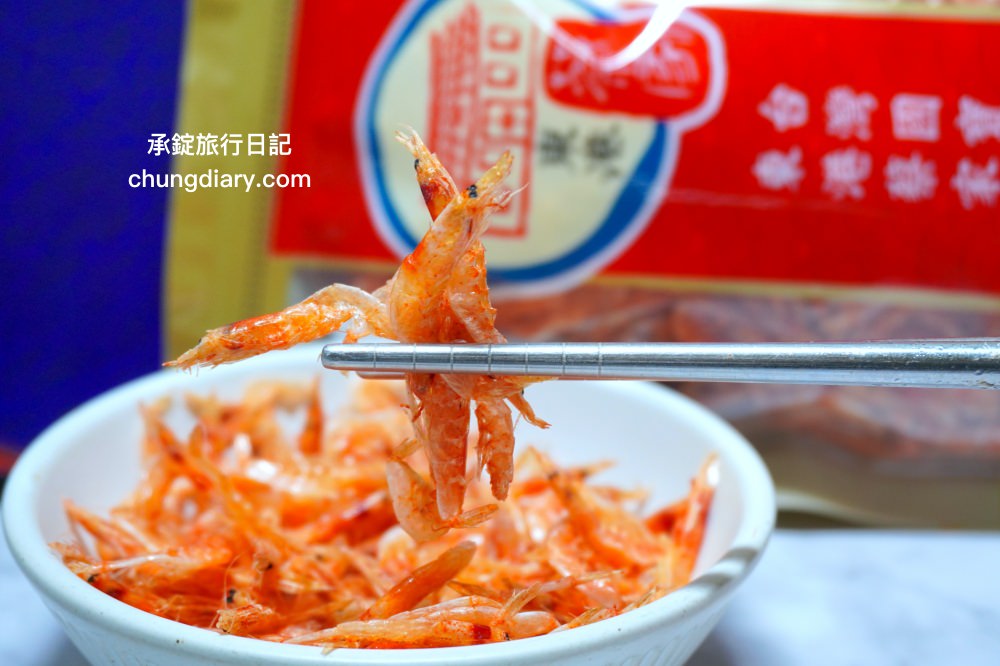 宅配團購美食【東港蔡家古早厝櫻花蝦】來自屏東海港的美味，東港三寶「櫻花蝦」、「一口吃烏魚子」美味又方便！