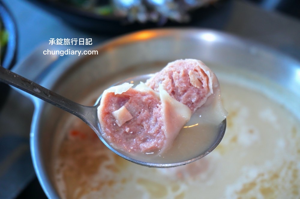 森饗鍋物 Senn shabu 台中漢口館｜西屯火鍋店推薦！人氣火鍋店品牌，激推「招牌胡椒豬肚湯」超好喝！還有抹茶冰淇淋、咖啡、飲料自助吧。