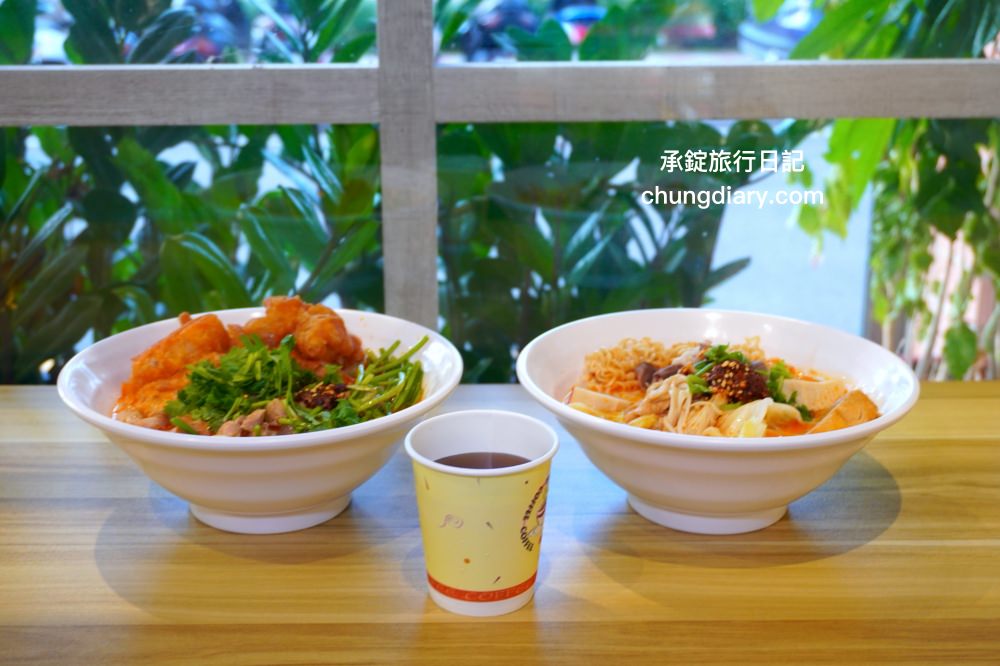 苗栗頭份麻辣燙【沐上麻辣燙】豬骨高湯＋芝麻醬＋花椒油＋特製辣醬，麻辣鮮香濃郁感十足，百元套餐滿滿一大碗更划算！