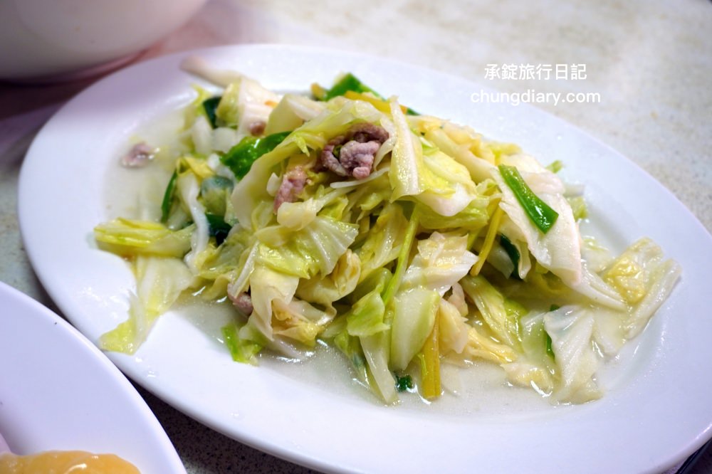 澎湖海鮮餐廳【長進餐廳】澎湖天后宮對街附近，多人桌菜、新鮮海產、和菜套餐組合。