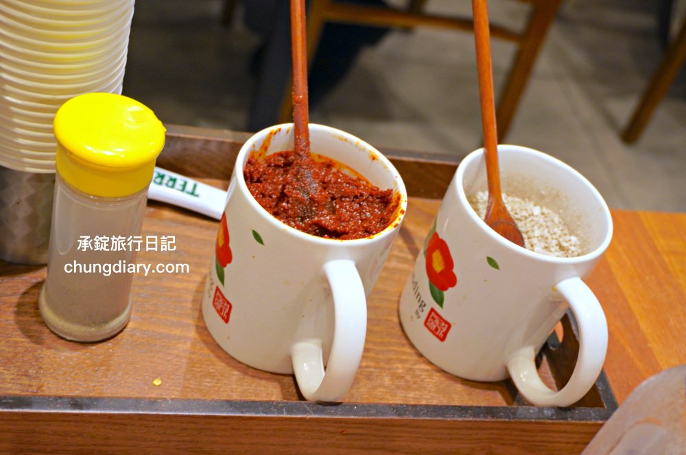 【釜山豬肉湯飯推薦】大建名家豬肉湯飯 대건명가돼지국밥|釜山站/草梁站-24小時營業,我心目中的第一名! - 第7張圖 【釜山豬肉湯飯推薦】大建名家豬肉湯飯 대건명가돼지국밥|釜山站/草梁站-24小時營業,我心目中的第一名!