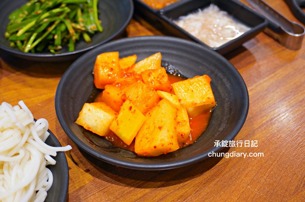 【釜山豬肉湯飯推薦】大建名家豬肉湯飯 대건명가돼지국밥|釜山站/草梁站-24小時營業,我心目中的第一名! - 第13張圖 【釜山豬肉湯飯推薦】大建名家豬肉湯飯 대건명가돼지국밥|釜山站/草梁站-24小時營業,我心目中的第一名!