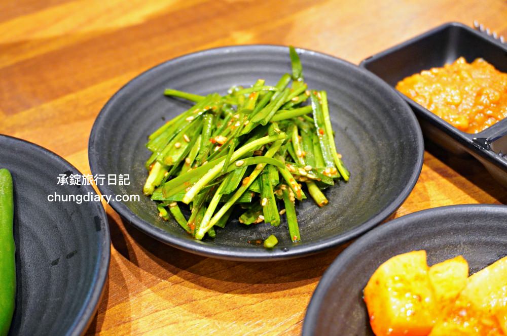 【釜山豬肉湯飯推薦】大建名家豬肉湯飯 대건명가돼지국밥|釜山站/草梁站-24小時營業,我心目中的第一名! - 第15張圖 【釜山豬肉湯飯推薦】大建名家豬肉湯飯 대건명가돼지국밥|釜山站/草梁站-24小時營業,我心目中的第一名!