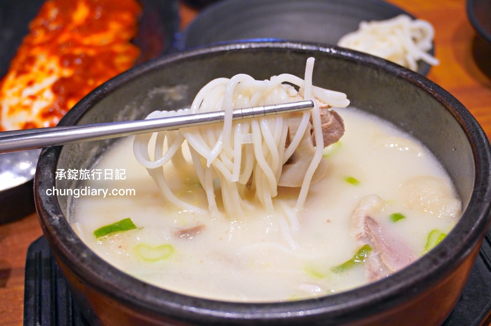 【釜山豬肉湯飯推薦】大建名家豬肉湯飯 대건명가돼지국밥|釜山站/草梁站-24小時營業,我心目中的第一名! - 第31張圖 【釜山豬肉湯飯推薦】大建名家豬肉湯飯 대건명가돼지국밥|釜山站/草梁站-24小時營業,我心目中的第一名!