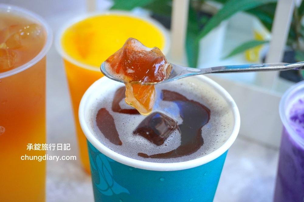 台中南屯手搖飲【白浪春禾大墩店】人氣連鎖品牌,新品上市!夏季限定-芒果愛玉冰沙、紫色星空、百香青茶,還有招牌推薦-白浪紅玉+冬瓜凍。 - 第23張圖 台中南屯手搖飲【白浪春禾大墩店】人氣連鎖品牌,新品上市!夏季限定-芒果愛玉冰沙、紫色星空、百香青茶,還有招牌推薦-白浪紅玉+冬瓜凍。