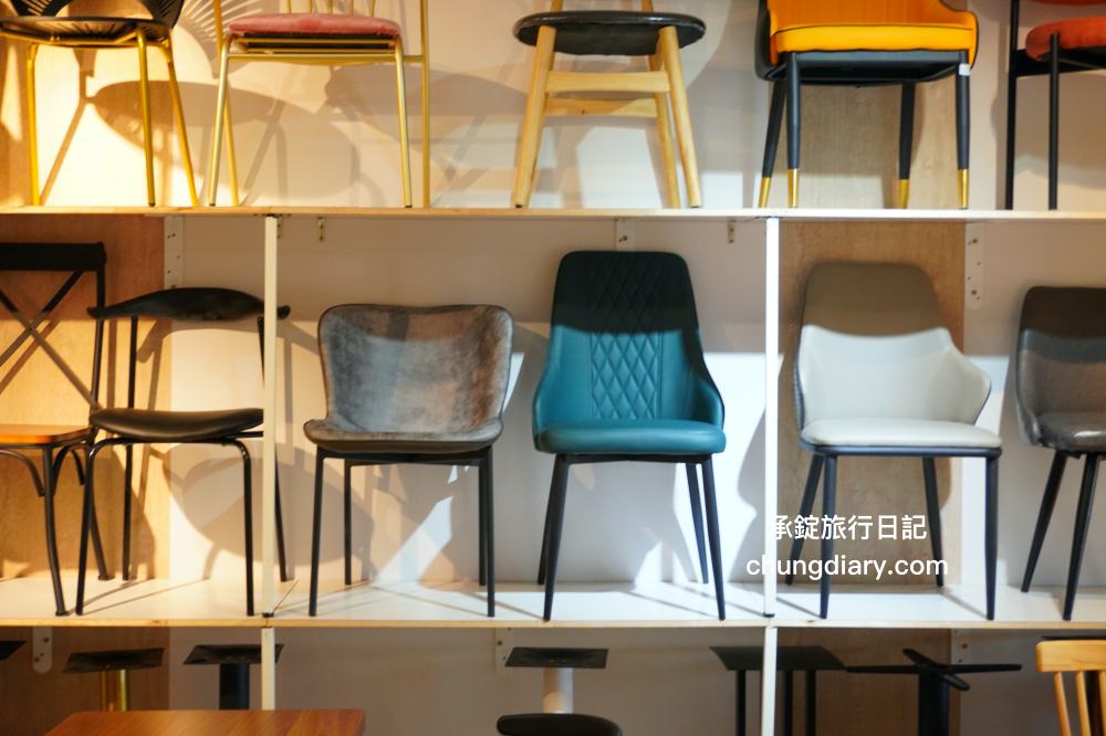 台中餐桌椅批發【綻呈營業用餐具餐桌椅專賣店】台灣製造！商用餐桌椅，與送餐機器人/帶位機器人旗艦展示店。