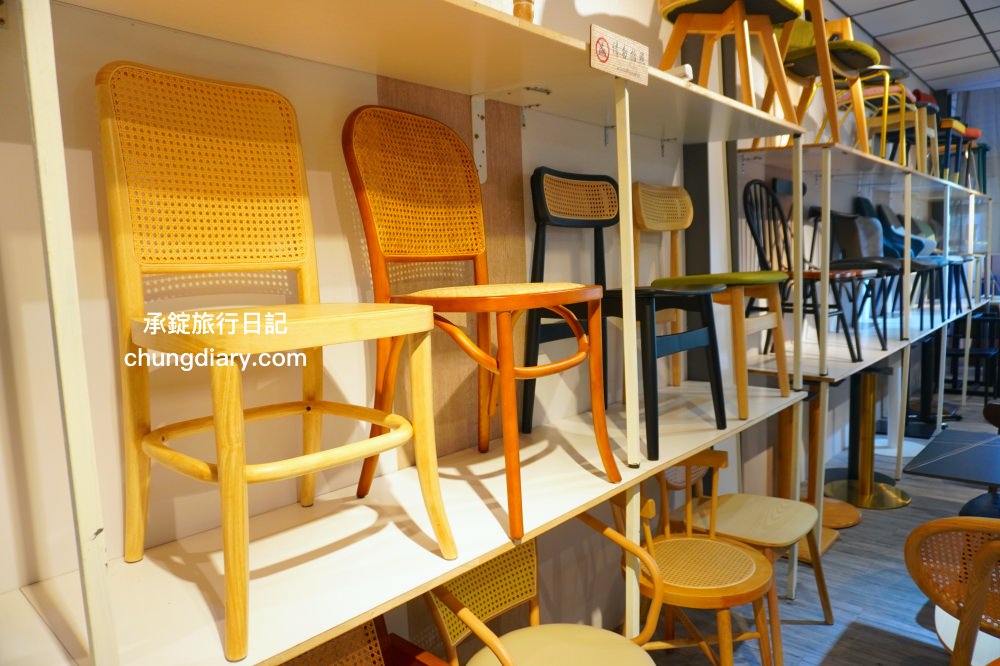 台中餐桌椅批發【綻呈營業用餐具餐桌椅專賣店】台灣製造！商用餐桌椅，與送餐機器人/帶位機器人旗艦展示店。