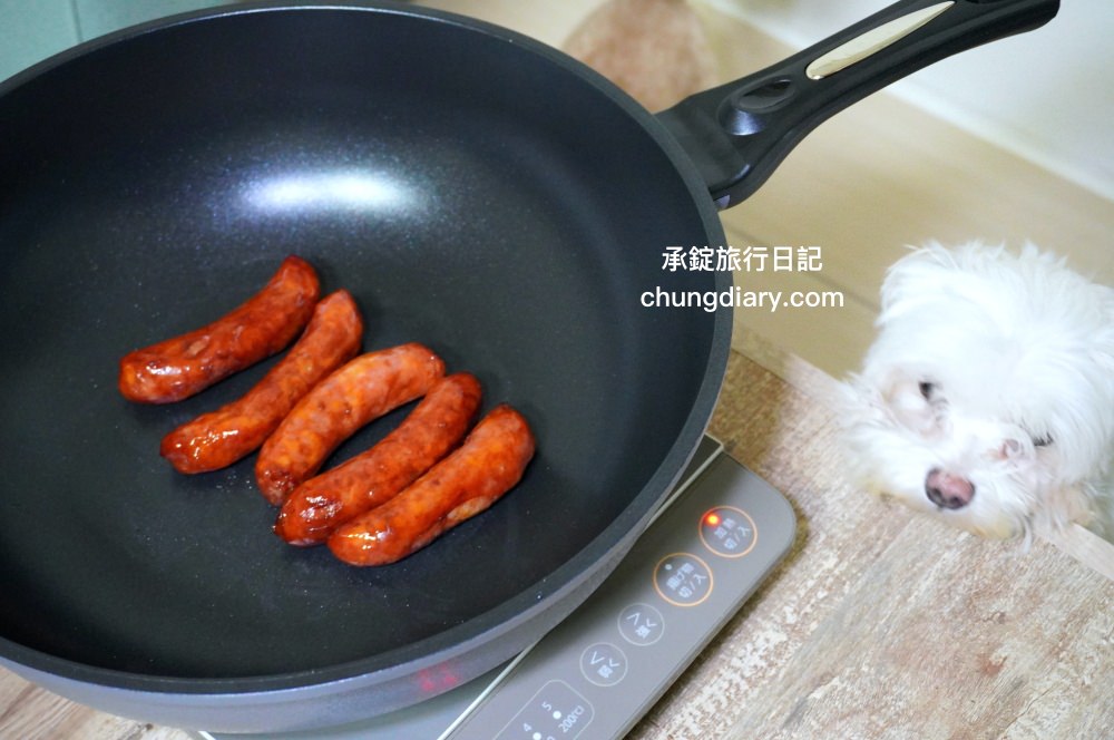 義大利CUOCO不沾鍋【大寶鍋S3鑽石旗艦版】石墨烯不沾炒鍋34cm,煎鍋、炒鍋、湯鍋三合一鍋型!Graphene 石墨烯材質,不含62項PFAS、無PFOA及PFOS,適用各式爐具:IH、電磁爐、瓦斯爐…等。 - 第20張圖 義大利CUOCO不沾鍋【大寶鍋S3鑽石旗艦版】石墨烯不沾炒鍋34cm,煎鍋、炒鍋、湯鍋三合一鍋型!Graphene 石墨烯材質,不含62項PFAS、無PFOA及PFOS,適用各式爐具:IH、電磁爐、瓦斯爐…等。