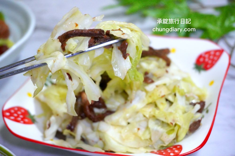 義大利CUOCO不沾鍋【大寶鍋S3鑽石旗艦版】石墨烯不沾炒鍋34cm,煎鍋、炒鍋、湯鍋三合一鍋型!Graphene 石墨烯材質,不含62項PFAS、無PFOA及PFOS,適用各式爐具:IH、電磁爐、瓦斯爐…等。 - 第25張圖 義大利CUOCO不沾鍋【大寶鍋S3鑽石旗艦版】石墨烯不沾炒鍋34cm,煎鍋、炒鍋、湯鍋三合一鍋型!Graphene 石墨烯材質,不含62項PFAS、無PFOA及PFOS,適用各式爐具:IH、電磁爐、瓦斯爐…等。