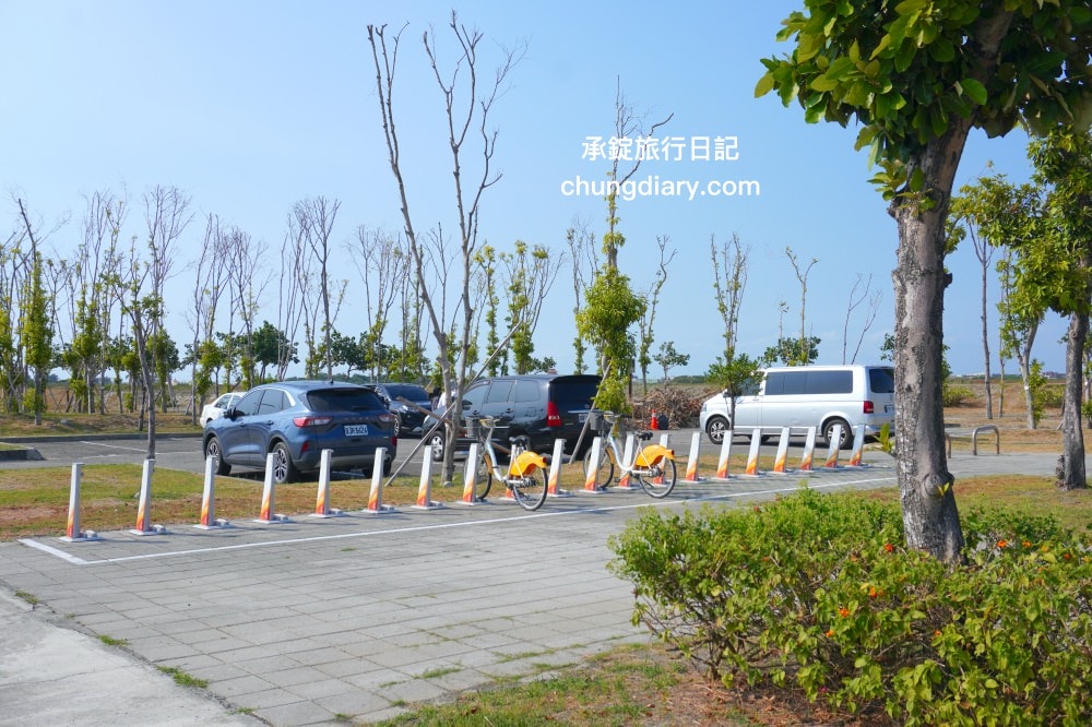 茄萣濕地公園|高雄生態旅遊賞鳥景點,黑面琵鷺、寒鴉、白鷺鷥、候鳥過冬據點。 - 第3張圖 茄萣濕地公園|高雄生態旅遊賞鳥景點,黑面琵鷺、寒鴉、白鷺鷥、候鳥過冬據點。