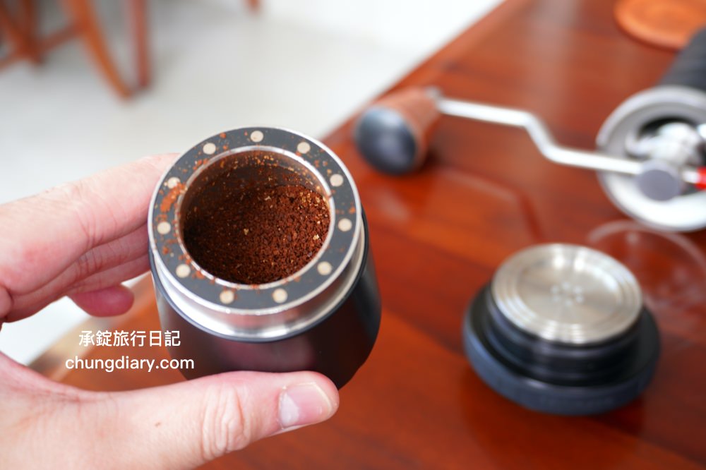 嘉義兩天一夜行程規劃|阿里山烏龍茶、台灣高山茶、梅山竹崎瑞里景點推薦!三癸亭製茶、出水坑步道、出水製茶所、雲潭瀑布、雲潭舖子&有人伴伴coffee、茶壺餐廳。 - 第58張圖 嘉義兩天一夜行程規劃|阿里山烏龍茶、台灣高山茶、梅山竹崎瑞里景點推薦!三癸亭製茶、出水坑步道、出水製茶所、雲潭瀑布、雲潭舖子&有人伴伴coffee、茶壺餐廳。