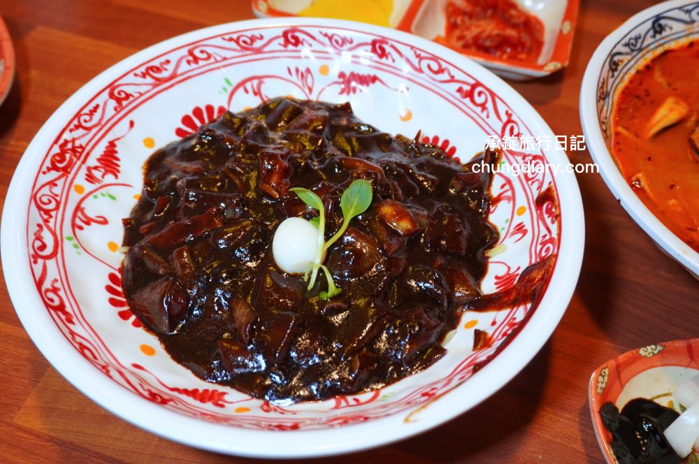 西面炸醬麵/海鮮炒碼麵【寶貝飯店西面店 보배반점 서면점】一個人來也可以來吃!來自2003年連鎖品牌,釜山中華料理餐廳推薦,距離西面站七號出口3分鐘。 - 第20張圖 西面炸醬麵/海鮮炒碼麵【寶貝飯店西面店 보배반점 서면점】一個人來也可以來吃!來自2003年連鎖品牌,釜山中華料理餐廳推薦,距離西面站七號出口3分鐘。