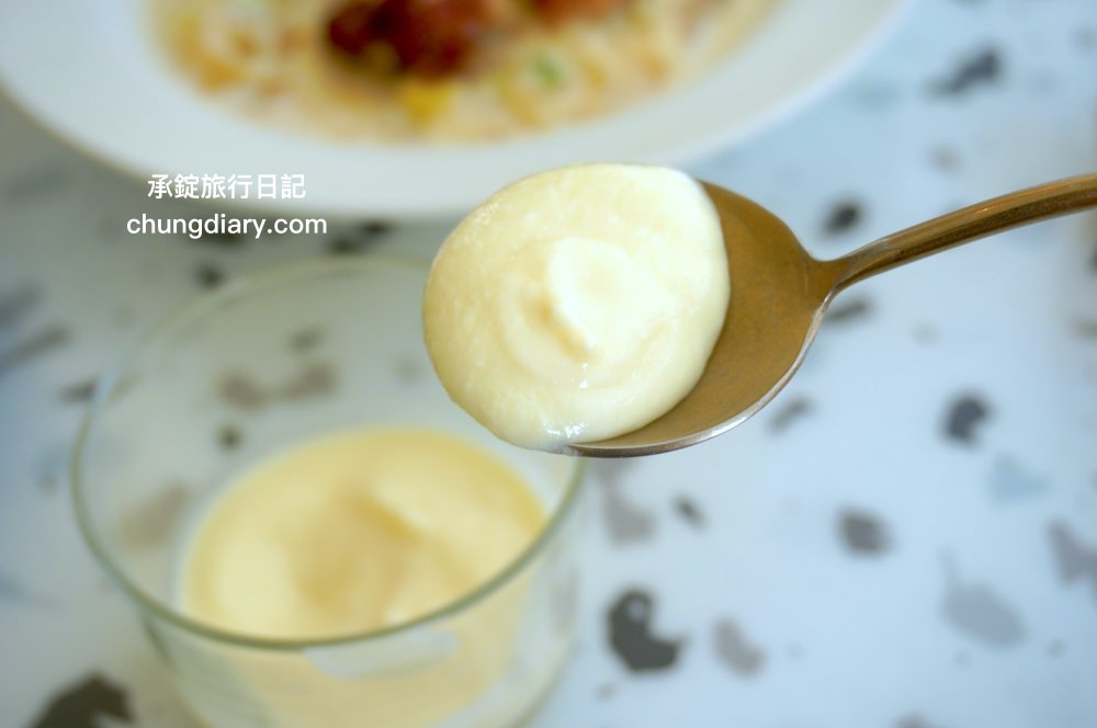 貳食尋夢所｜台中北區英才路早午餐推薦，純白歐風裝潢餐廳，療癒系美食義式料理，義大利麵、燉飯、可頌餐盤、濃湯、與蛋糕甜點。