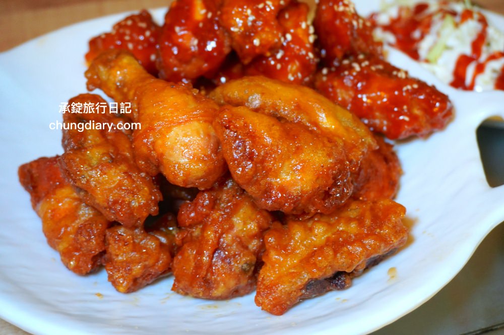 釜山札嘎其站【멕코이치킨 부평점】在地人推薦！最道地的韓式炸雞｜靠近富平豬腳街、BIFF廣場