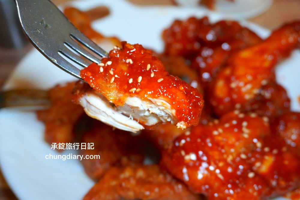 釜山札嘎其站【멕코이치킨 부평점】在地人推薦！最道地的韓式炸雞｜靠近富平豬腳街、BIFF廣場