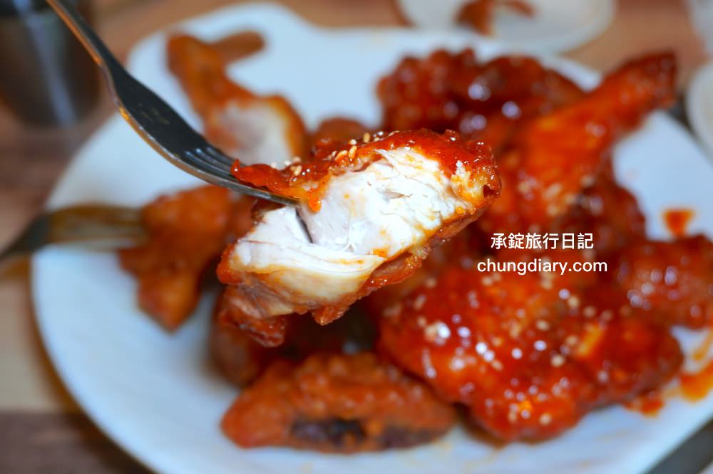 釜山札嘎其站【멕코이치킨 부평점】在地人推薦！最道地的韓式炸雞｜靠近富平豬腳街、BIFF廣場