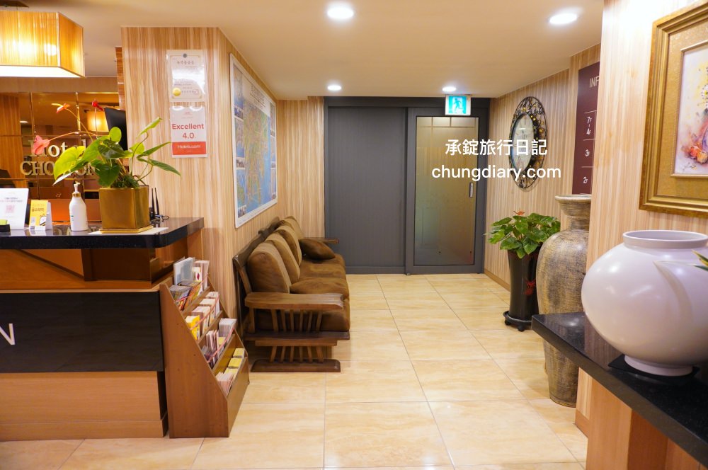 釜山西面住宿【潮源飯店 Hotel Chowon】24小時櫃檯入住,可寄放行李,距離西面站七號出口走路10分鐘! - 第8張圖 釜山西面住宿【潮源飯店 Hotel Chowon】24小時櫃檯入住,可寄放行李,距離西面站七號出口走路10分鐘!