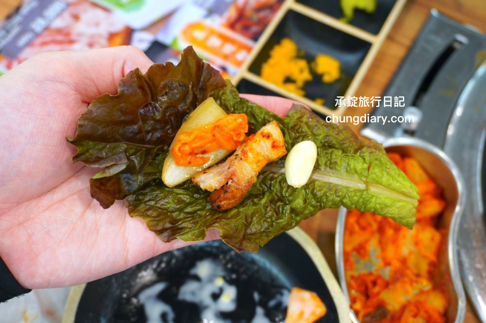 釜山西面烤肉【東方畜產西面總店 동방축산 서면본점】24小時營業!韓國烤腸、韓式烤五花肉、三層肉、松阪豬、牛排骨、牛肋眼肉…等,價格實惠、份量十足、用餐環境乾淨明亮且寬敞。 - 第46張圖 釜山西面烤肉【東方畜產西面總店 동방축산 서면본점】24小時營業!韓國烤腸、韓式烤五花肉、三層肉、松阪豬、牛排骨、牛肋眼肉…等,價格實惠、份量十足、用餐環境乾淨明亮且寬敞。