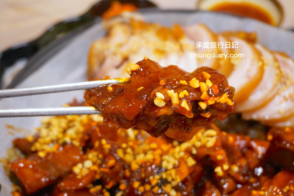 釜山韓式豬腳【漢方王豬腳한방왕족발】南浦站美食,靠近影島大橋附近,美味度NO.1!半半豬腳반반족발(족발반+불족반)。 - 第25張圖 釜山韓式豬腳【漢方王豬腳한방왕족발】南浦站美食,靠近影島大橋附近,美味度NO.1!半半豬腳반반족발(족발반+불족반)。