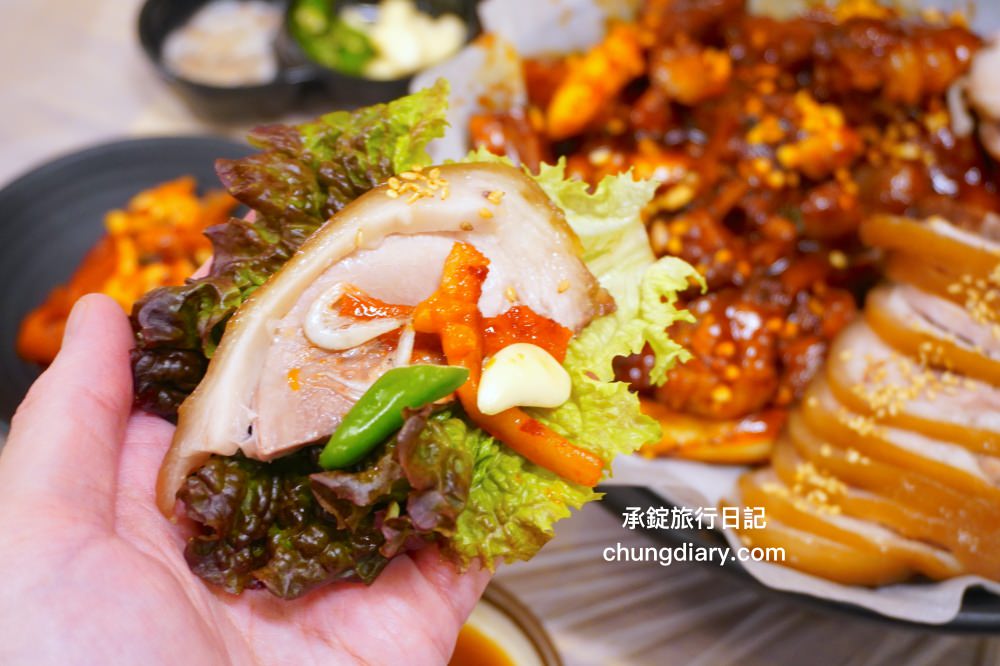 釜山韓式豬腳【漢方王豬腳한방왕족발】南浦站美食,靠近影島大橋附近,美味度NO.1!半半豬腳반반족발(족발반+불족반)。 - 第27張圖 釜山韓式豬腳【漢方王豬腳한방왕족발】南浦站美食,靠近影島大橋附近,美味度NO.1!半半豬腳반반족발(족발반+불족반)。