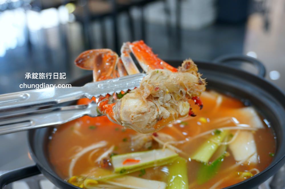 釜山醬蟹吃到飽【명현만간장게장무한리필 부산광안리점】廣安里海水浴場附近,100%韓國延坪島青蟹!韓式辣醬蟹、醬油蟹無限續加。 - 第36張圖 釜山醬蟹吃到飽【명현만간장게장무한리필 부산광안리점】廣安里海水浴場附近,100%韓國延坪島青蟹!韓式辣醬蟹、醬油蟹無限續加。